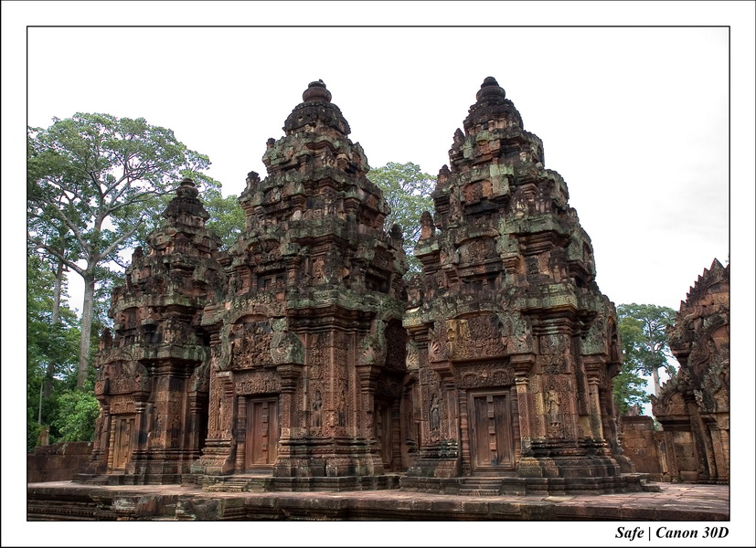 2006 - 07 - Temple angkor - Bantea Srey 35